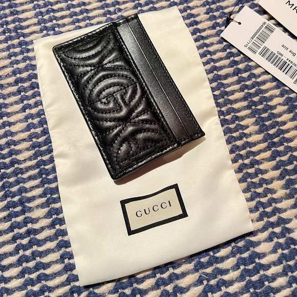 Gucci rhombus quilted leather cardholder